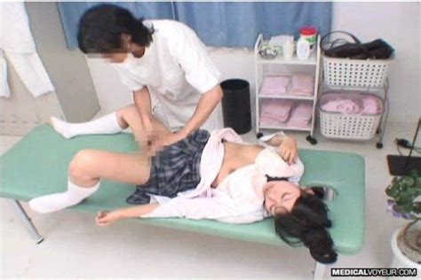 japanese medical voyeur massage uncensored page 20