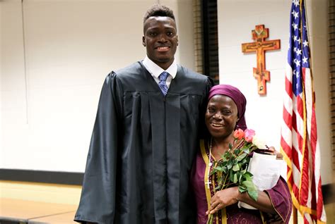 seniors pay for nigerian classmate s mom to attend graduation cbs news