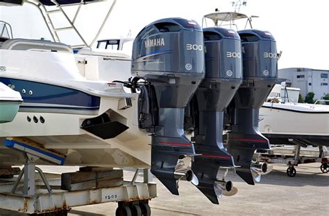 outboard motors tips  picking      boat intro  blog