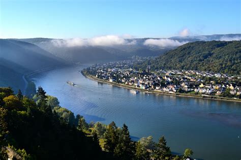 voyage   castled rhine