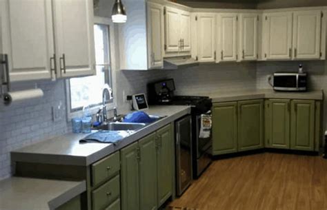repair  paint mobile home cabinets