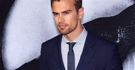 Theo James 25 Hottest Sex Symbols Of 2014 Rolling Stone