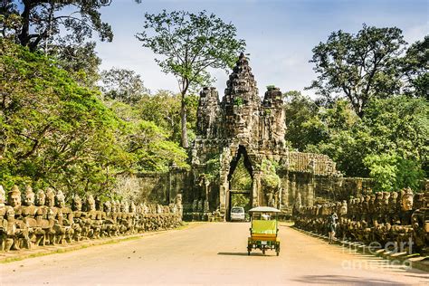 Bayon Siem Reap Cambodia Photograph By Guozhonghua Pixels