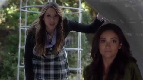 Pretty Little Liars 5x24 Spencer And Emily Snoop Around
