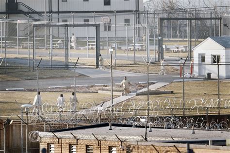 N J S Only Women S Prison Faces More Scrutiny Over Sex Abuse Claims