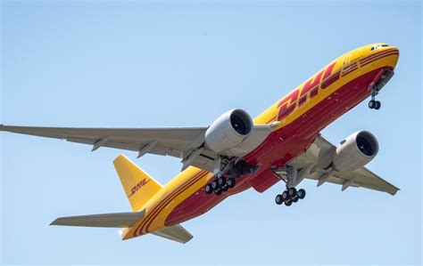 dhl  freighter