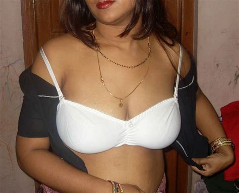 indian boobs bra