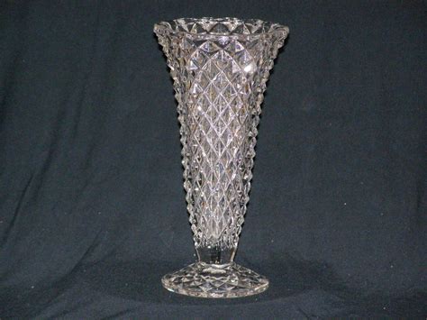 Vintage Leaded Crystal Glass Vase 8 25 T Diamond Cut