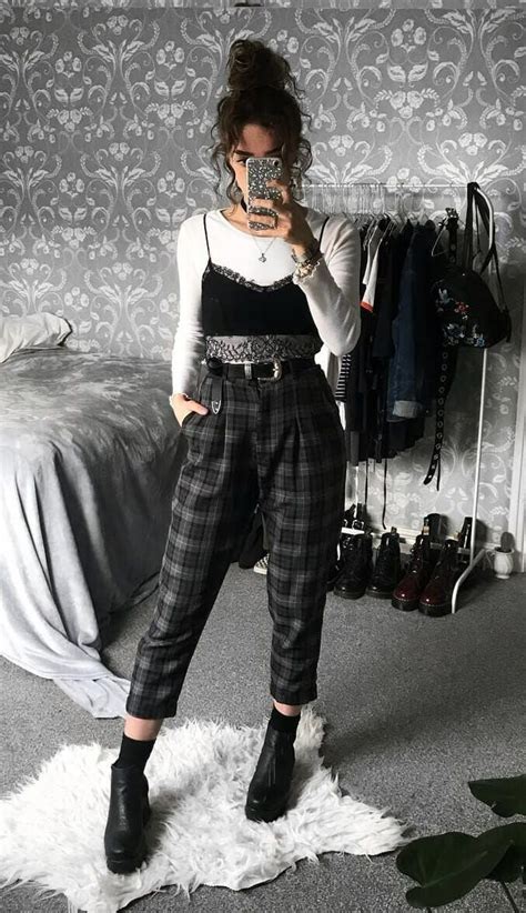 29 Cool Ways To Wear Plaid Pants Cute Casual Outfits Fashion Inspo