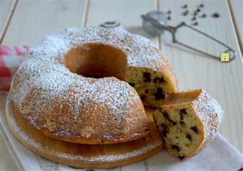 ciambella ricotta e gocce di cioccolato ricetta dolce facile