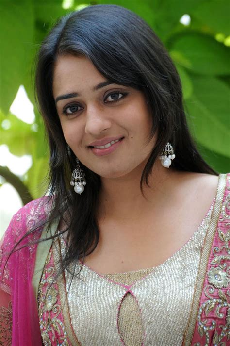Nikitha Cute Pictures And Hot Photos Tamil Actress Tamil