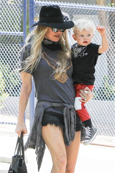 Fergie Shows Off Her Toned Legs In Cut Off Shorts While