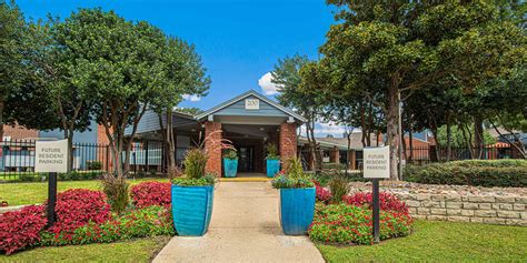 oaks  lewisville apartments  bh