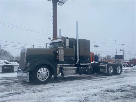 kenworth   sale sold midwest truck group stock