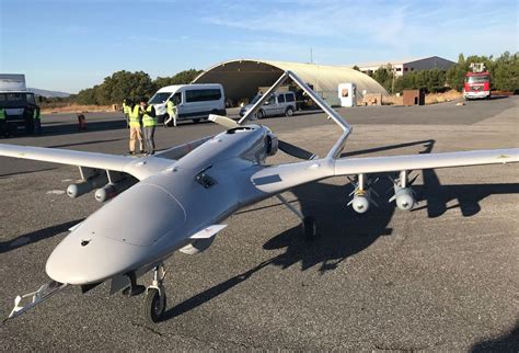 dimdex  qatar encomendou  drones turcos bayraktar tb defesa aerea naval