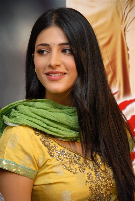 high quality bollywood celebrity pictures shruti hassan looks beautiful in a traditional dress