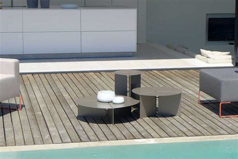 coole outdoor lounge tische vom designer april furniture gmbh