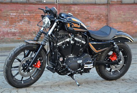 harley davidson battle   kings custom bike competition   sportster iron  dark