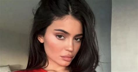 Kylie Jenner Shows Off Wrinkles And Greys As She Admits She Hates Aged