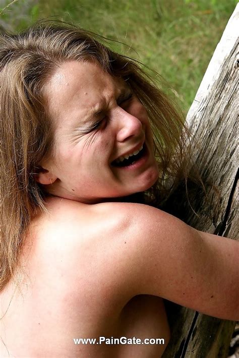 amy hunter spanking expression in gallery faces of spanked girls crying moaning