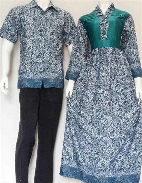 koleksi model gamis batik kombinasi polos modern