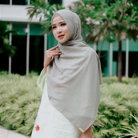 memakai hijab tutorial pashmina syari