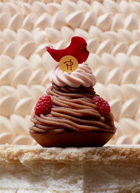 mont blanc ispahan [almond rose cream raspberry and lychee compote