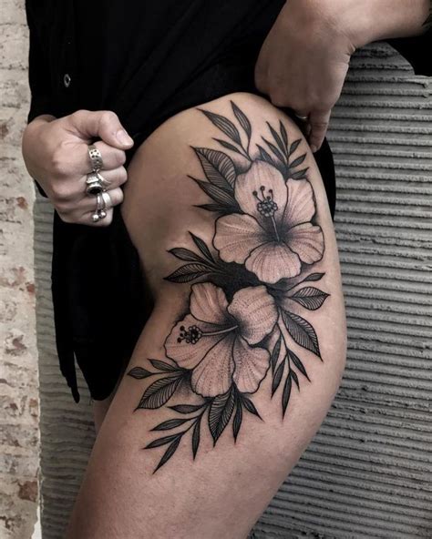 Hibiscus Tattoo Flowers Hibiscus Tattoo Realistic Flower Tattoo