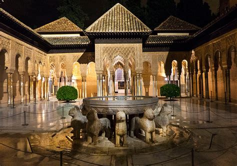 booking  alhambra guided night visits   official guide  english visits