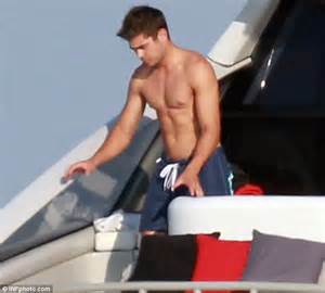 Zac Efron Goes Topless To Soak Up The St Tropez Sun After