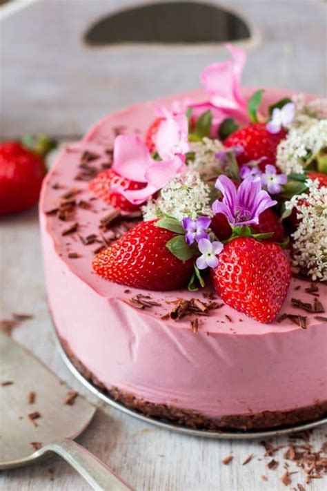 30 Beautiful Vegan Birthday Cake Recipes For Super Celebrations Eluxe