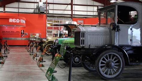 visit  museum iowa  trucking museum