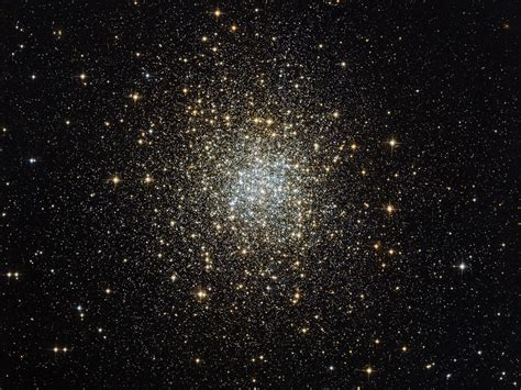 unique cluster    hidden  globular clusters  flickr