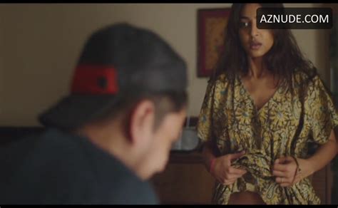 Radhika Apte Bush Scene In Madly Aznude