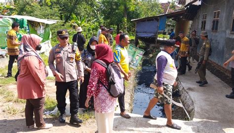 lawan dbd kecamatan compreng subang gelar pemberantasan sarang nyamuk