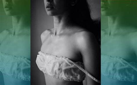 Radhika Apte Poses Semi Nude For A Photoshoot Photos
