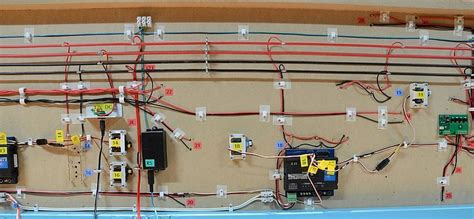 wiring electrics dcc   started model trains model train layouts model