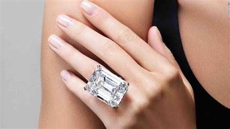 Sotheby S Perfect 100 Carat Diamond Sells For 22m Cnn