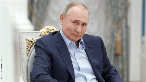 Vladimir Putin Just Officially Banned Same Sex Marriage In Russia