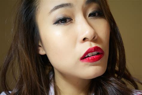 asian red lipstick holland sexy