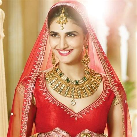 Things To Know Gorgeous Vaani Kapoor Better Slide 6