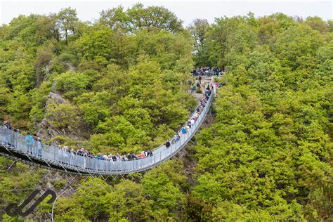 de langste hangbrug van duitsland een prachtige wandeling met uitzicht