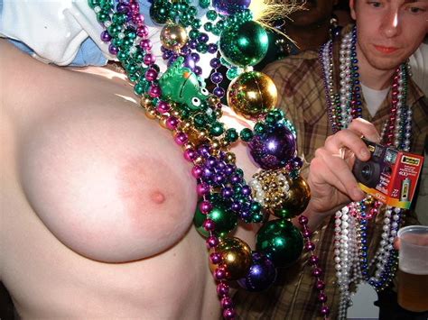 Drunk Girls Flash Tits At Mardis Gras Porn Pictures Xxx Photos Sex