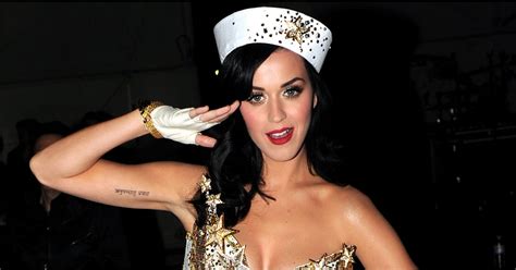 sexy katy perry pictures popsugar celebrity