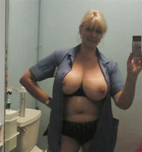 mature selfie nude boobs best pic