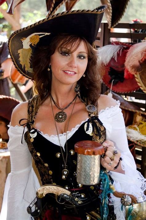Lady Pirate Costume Ideas Pirate Garb Pirate Cosplay Female Pirate