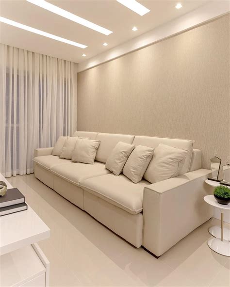 sala tv sofa em couro retratil  lugares  papel de parede  textura na  decoracao