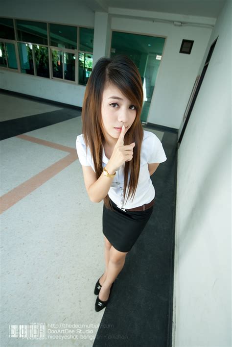Thai Cute Girls In Uniform Thai Girl Narak