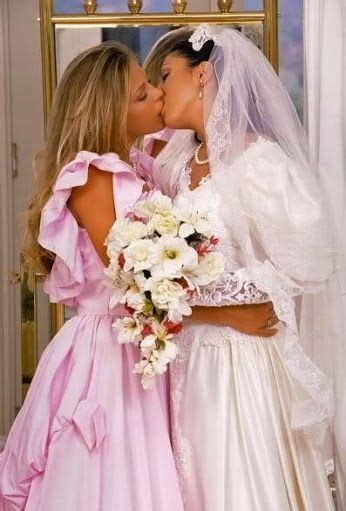 so very sweet lesbians kissing girls making out flower girl dresses