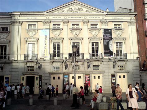 fachada del teatro espanol ciudad en teatro espanol de madrid madrid